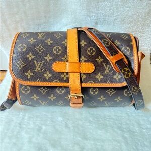 LOUIS VUITTON MARNE SHOULDER BAG